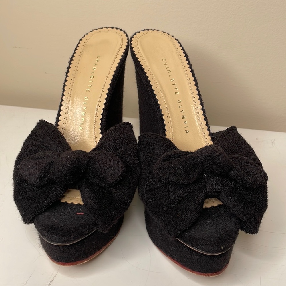 Charlotte Olympia Black Terry Cloth Peep Toe Slip On Wedge Sz 38